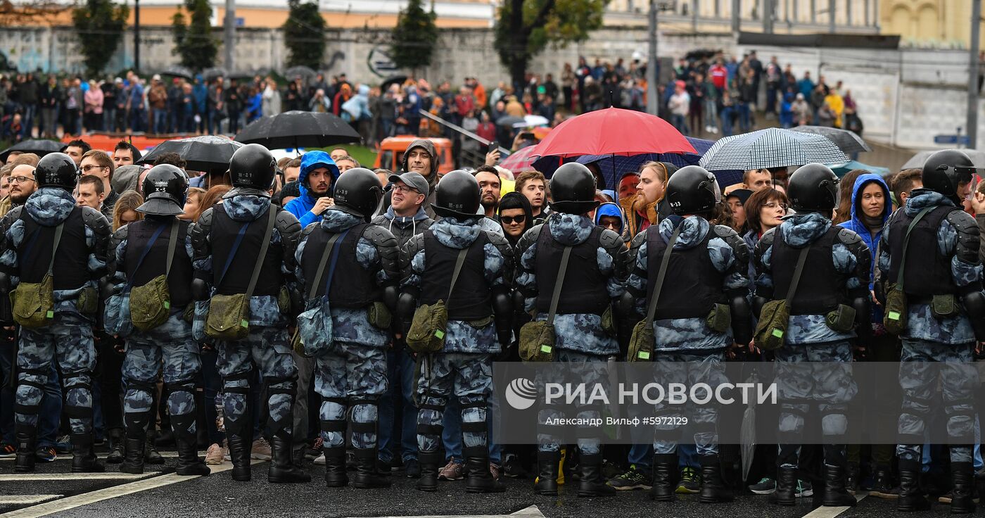 Акция в поддержку незарегистрированных кандидатов в Мосгордуму