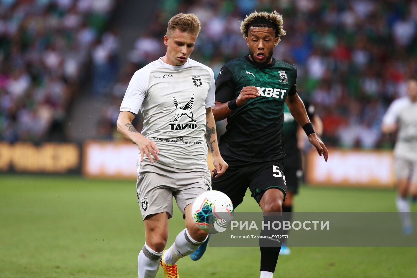 Футбол. РПЛ. Матч "Краснодар" - "Рубин"