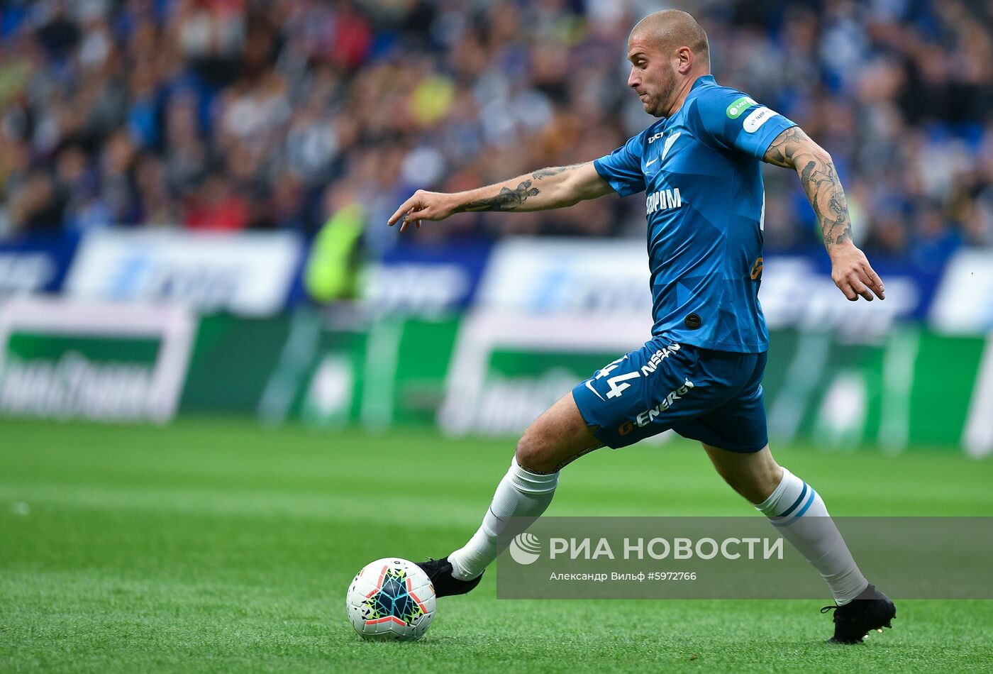 Футбол. РПЛ. Матч "Динамо" - "Зенит"