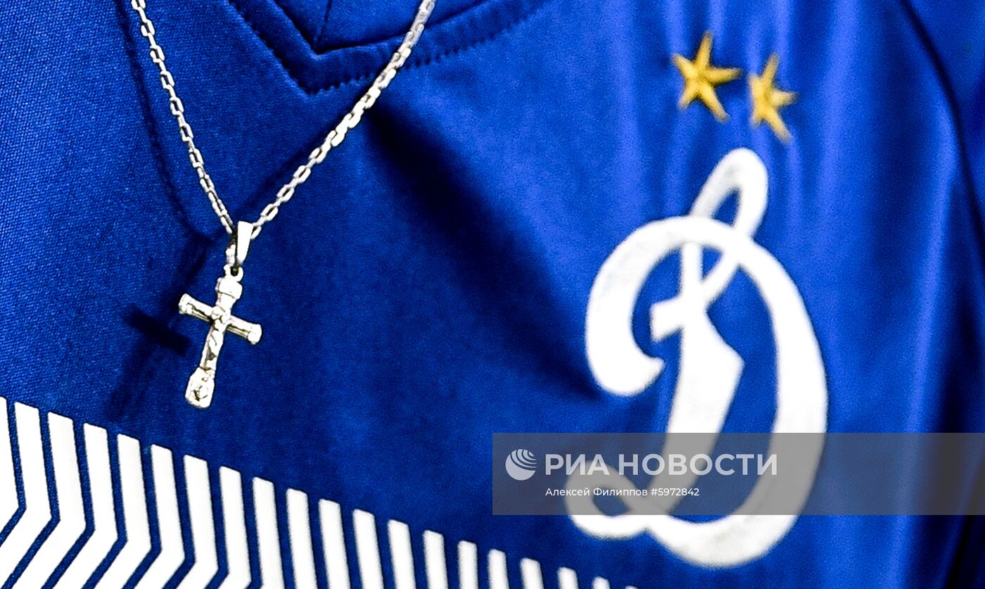 Футбол. РПЛ. Матч "Динамо" - "Зенит"