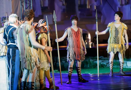 Президент РФ В. Путин посетил музей-заповедник "Херсонес Таврический"