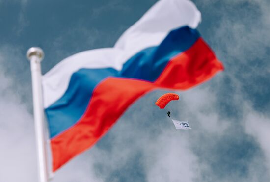 Военно-патриотический фестиваль "Открытое небо" в Иванове