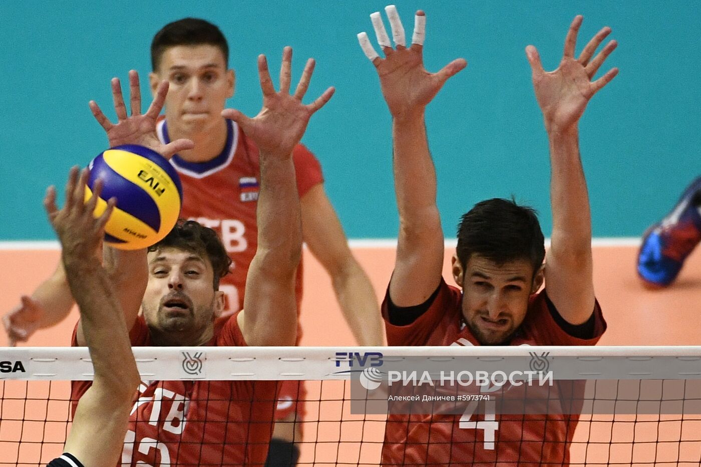 Волейбол. Мужчины. Олимпийский отбор. Матч Россия - Иран