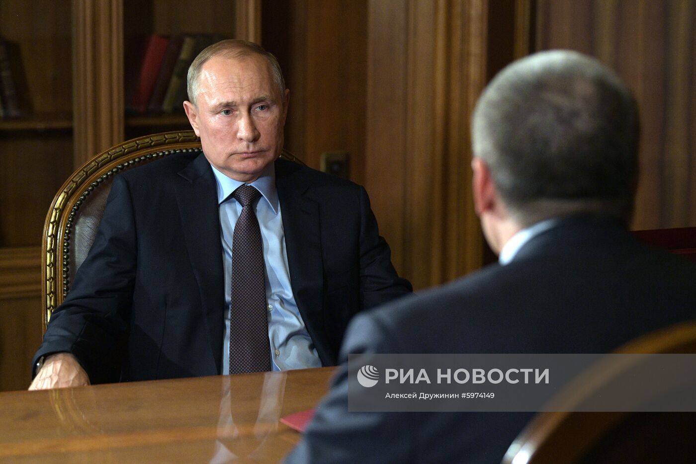 Рабочая встреча президента РФ В. Путина с главой Республики Крым С. Аксёновым