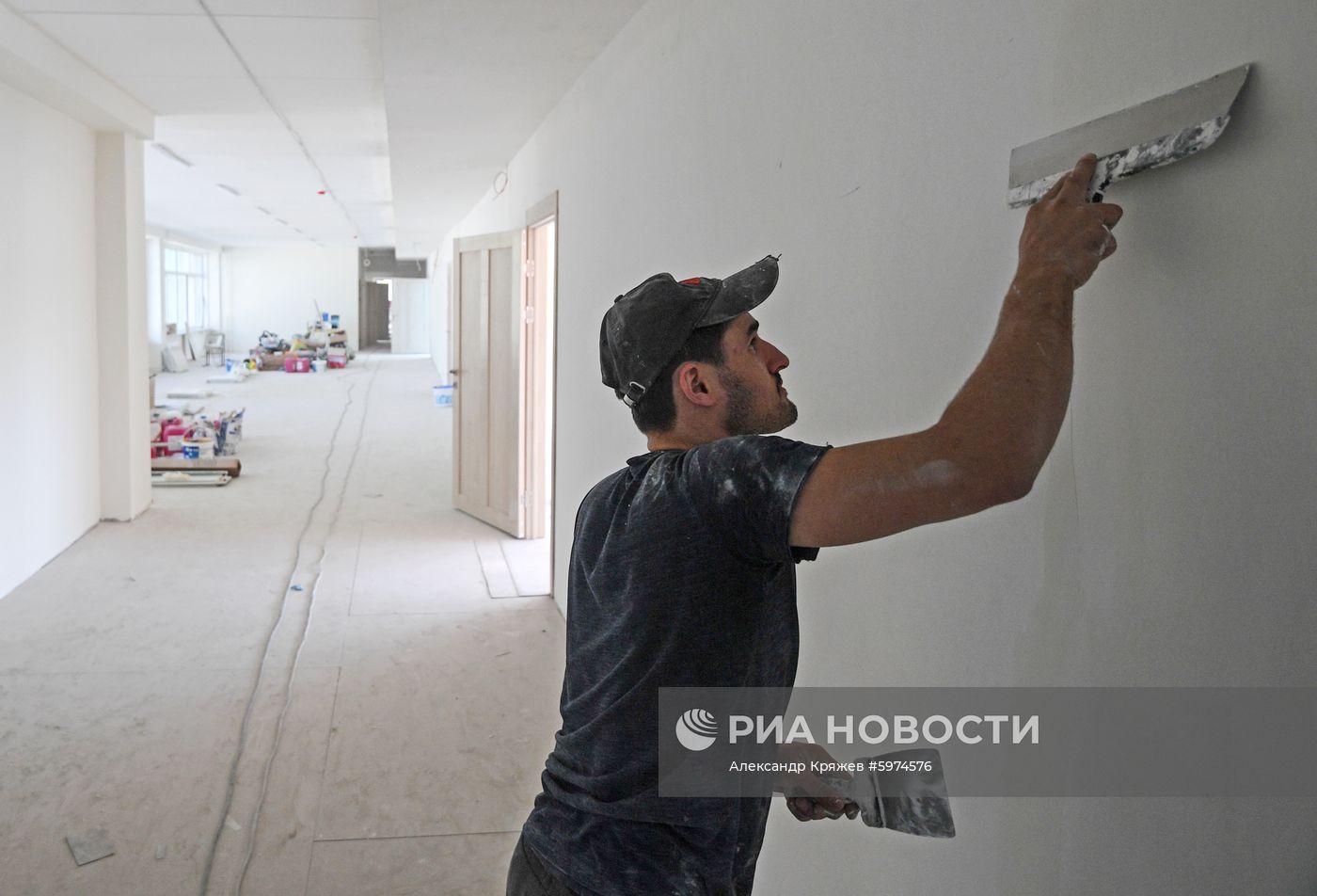Подготовка школ к учебному году в Новосибирске