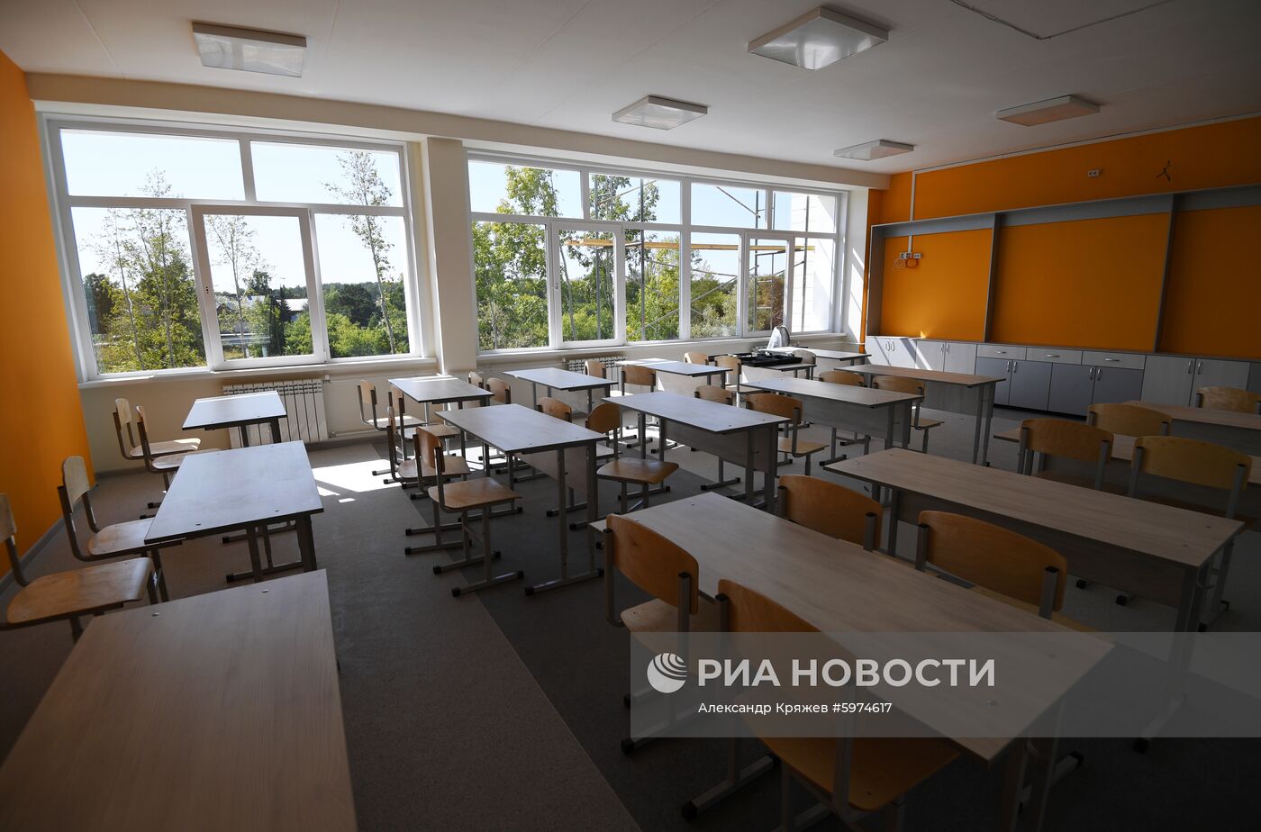 Подготовка школ к учебному году в Новосибирске