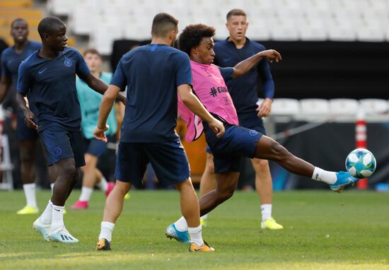 Футбол. Суперкубок УЕФА. Тренировка ФК "Челси"