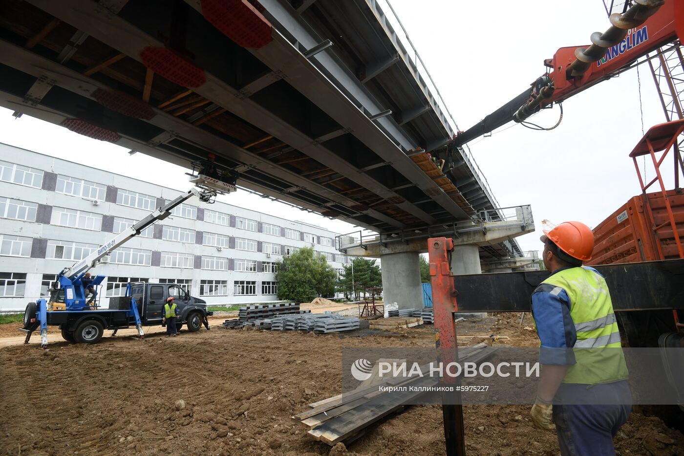 Строительство ж/д к северному терминальному комплексу аэропорта  Шереметьево
