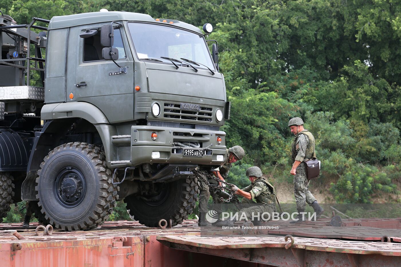 Учения военнослужащих мостовых подразделений ЮВО