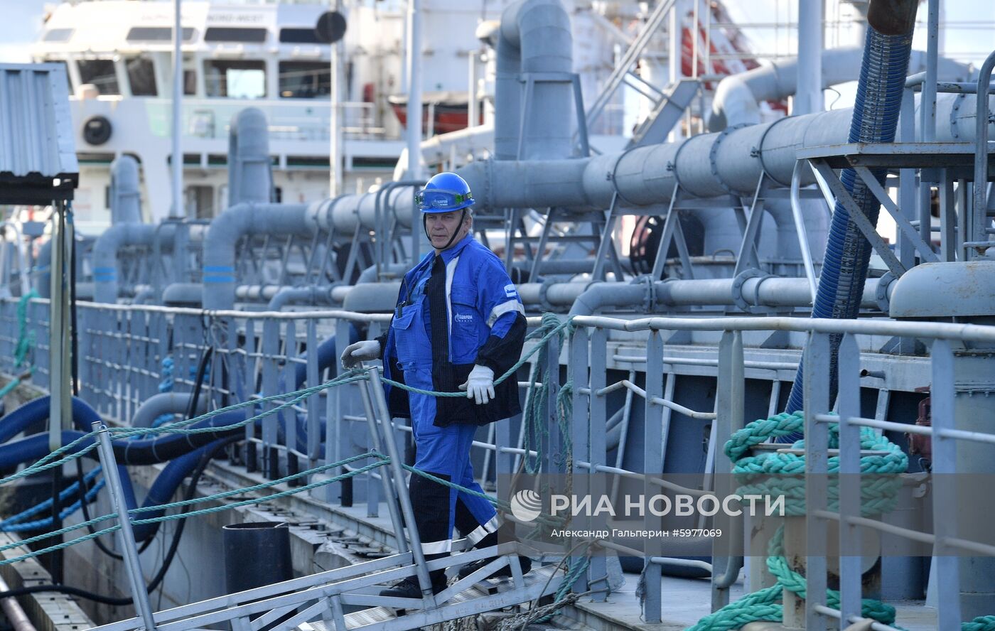 Бункеровка круизных лайнеров в Санкт-Петербурге