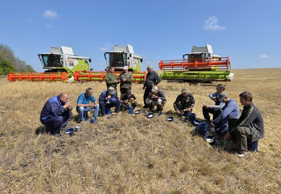 Крестьянское хозяйство "Хлебинка" в Челябинской области