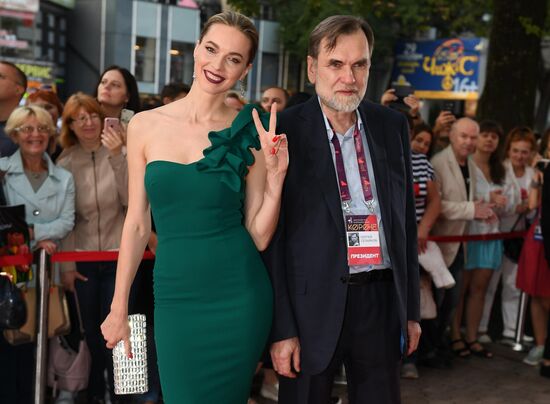 Фестиваль короткометражного кино "Короче". Церемония открытия