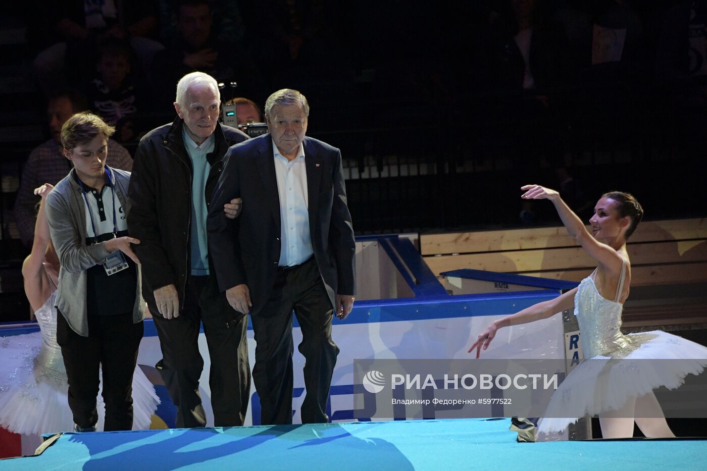 Кубок Стэнли на презентации ХК "Динамо"