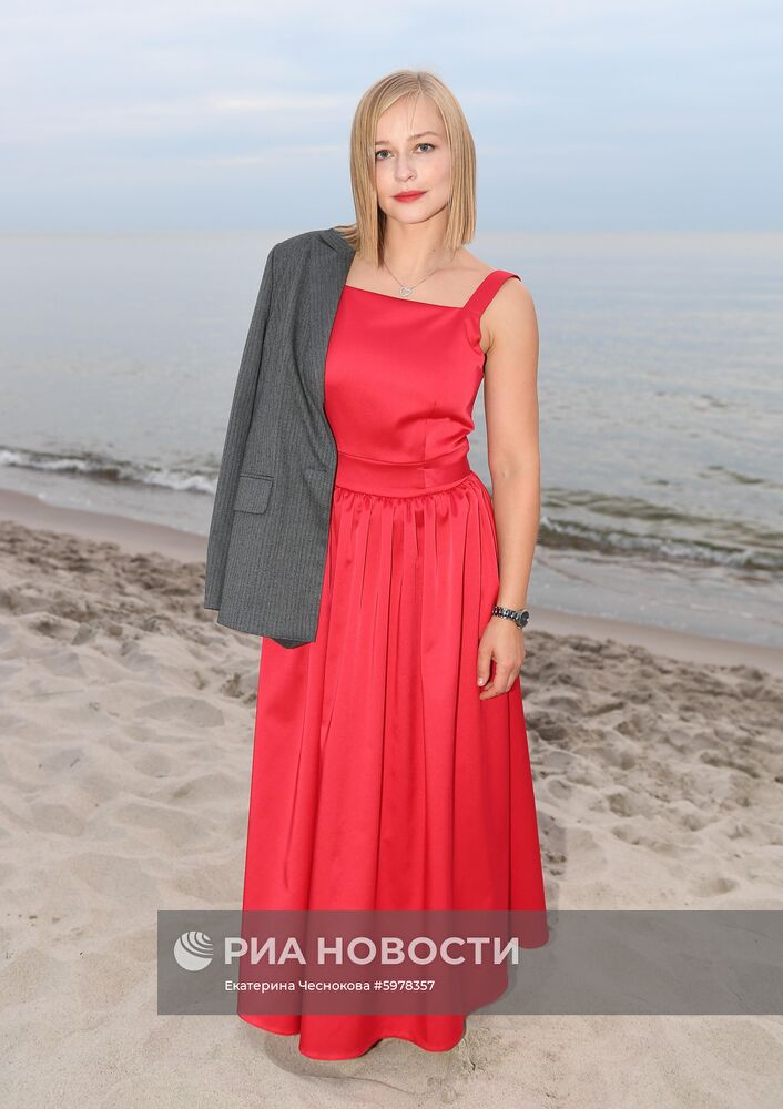 Фестиваль короткометражного кино "Короче". День Первый