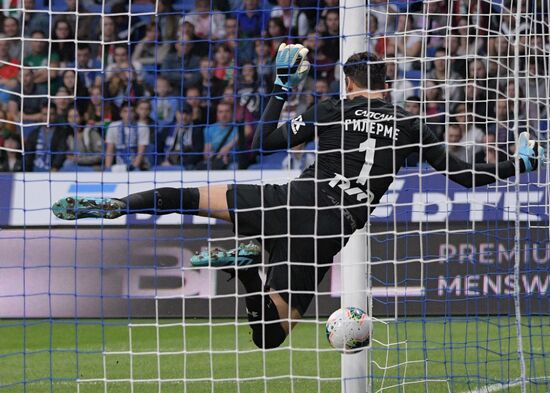 Футбол. РПЛ. Матч "Динамо" - "Локомотив"