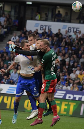 Футбол. РПЛ. Матч "Динамо" - "Локомотив"