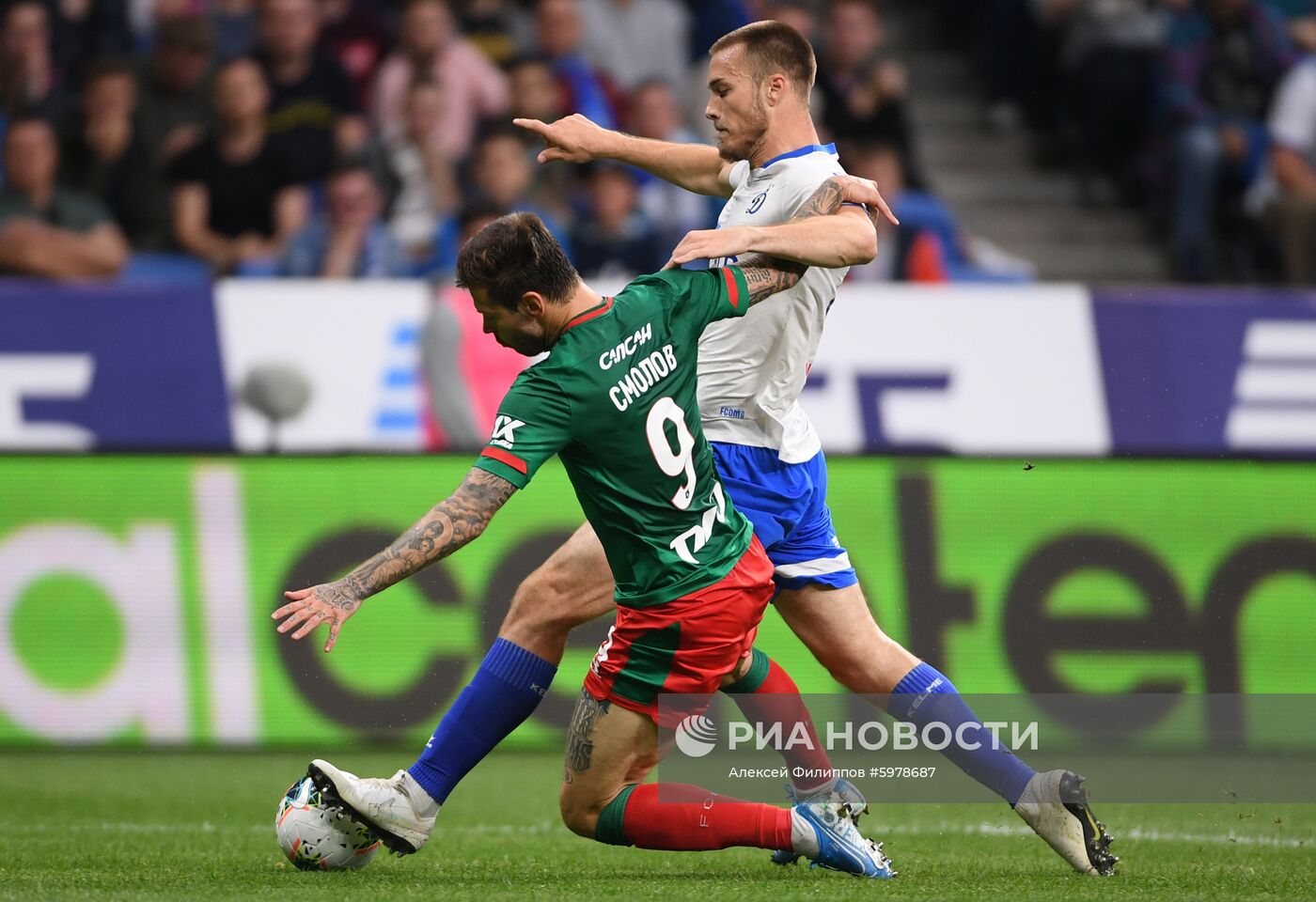 Футбол. РПЛ. Матч "Динамо" - "Локомотив"