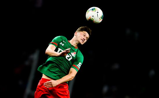 Футбол. РПЛ. Матч "Динамо" - "Локомотив"