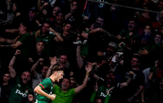 Футбол. РПЛ. Матч "Динамо" - "Локомотив"