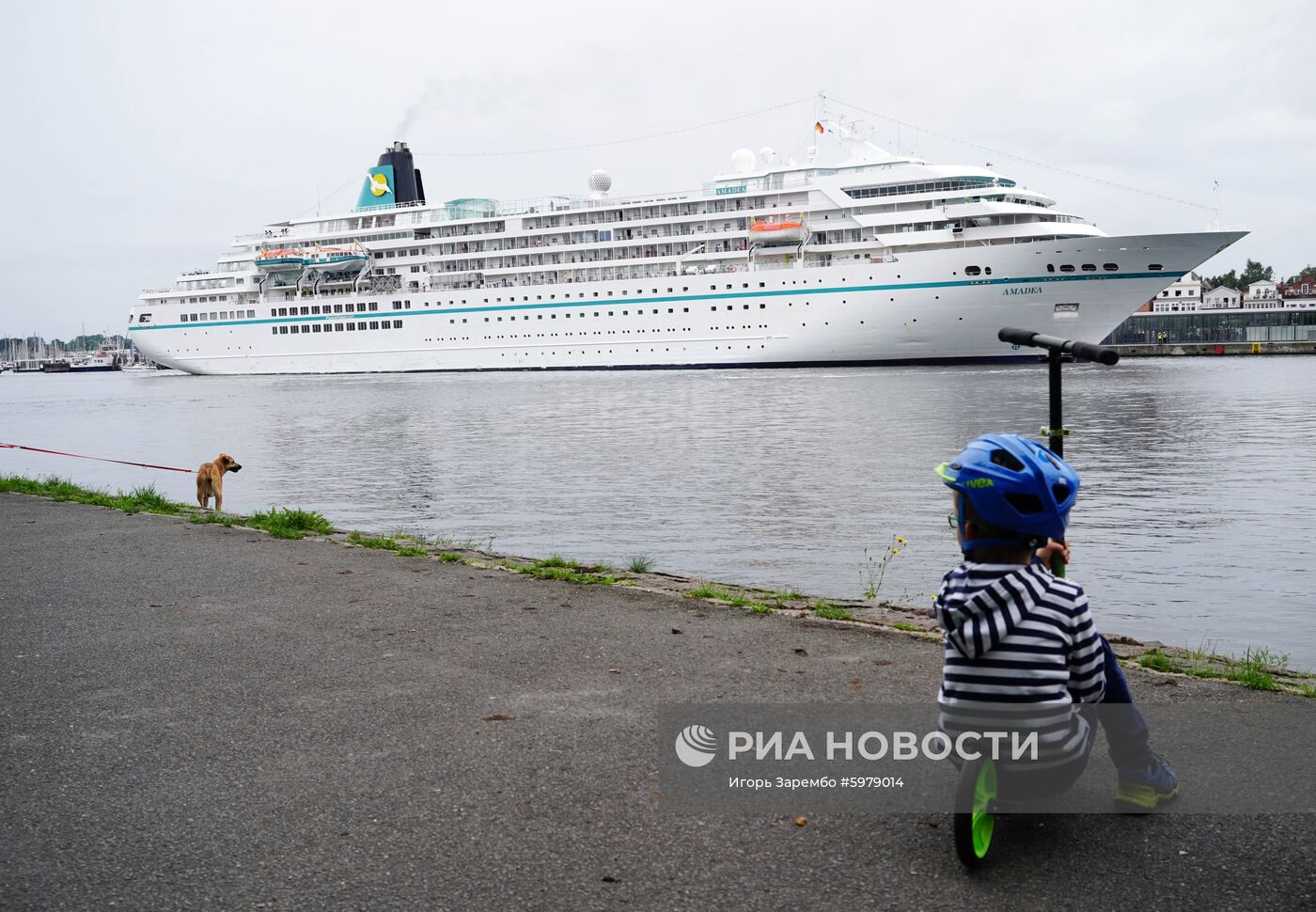 Круизный лайнер Amadea прибыл в порт Травемюнде