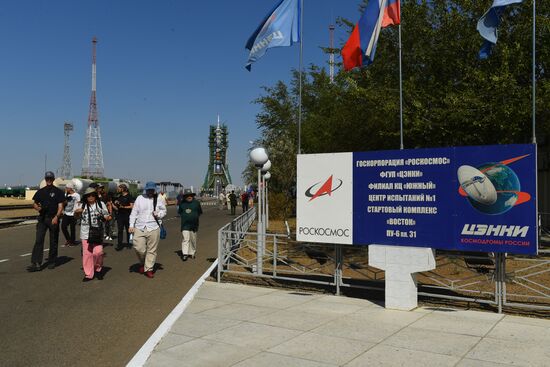 Вывоз РН «Союз-2.1а» на стартовую площадку 