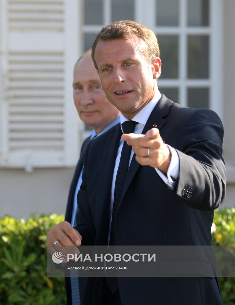 Рабочий визит президента РФ В. Путина во Францию