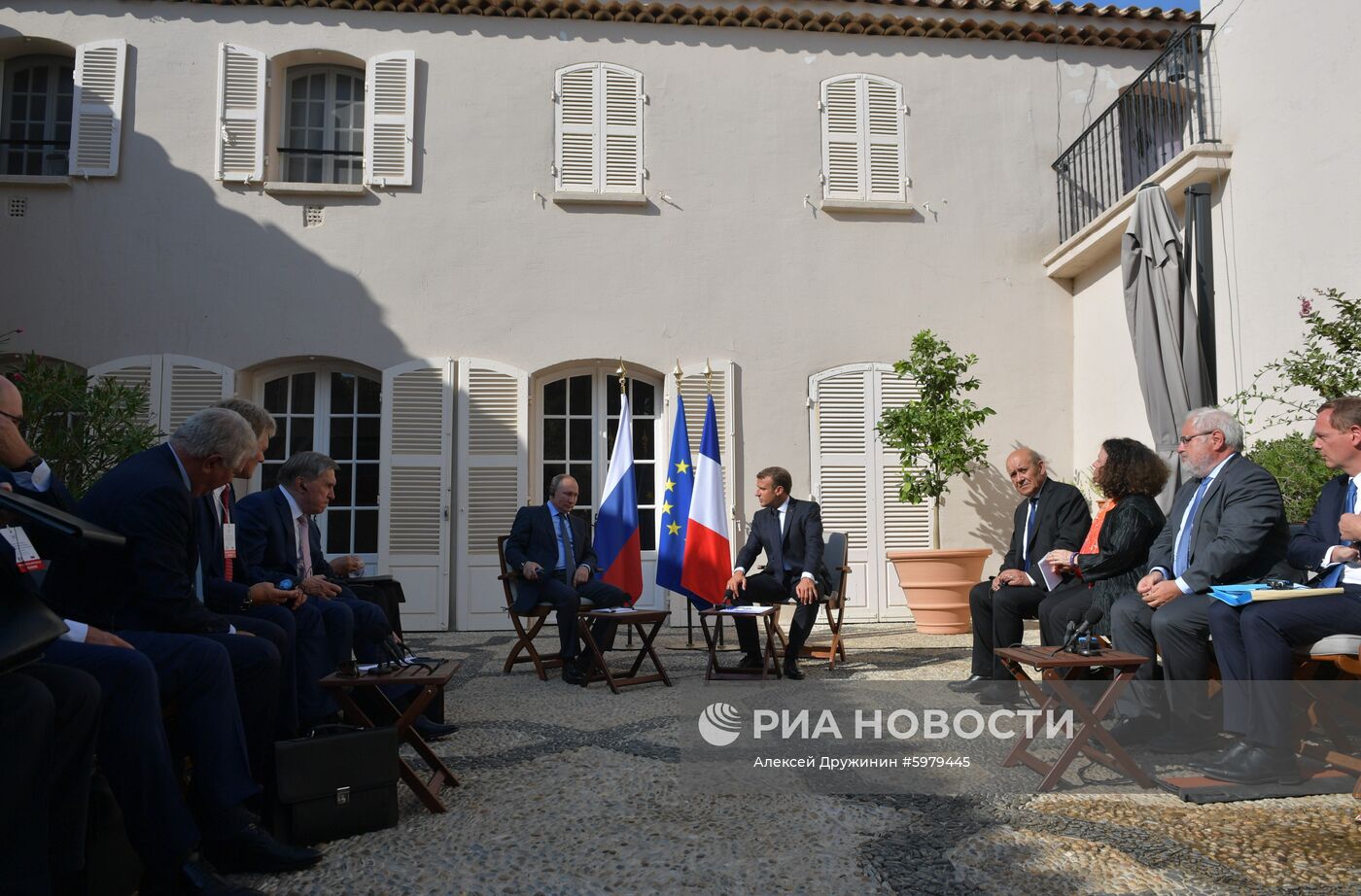 Рабочий визит президента РФ В. Путина во Францию