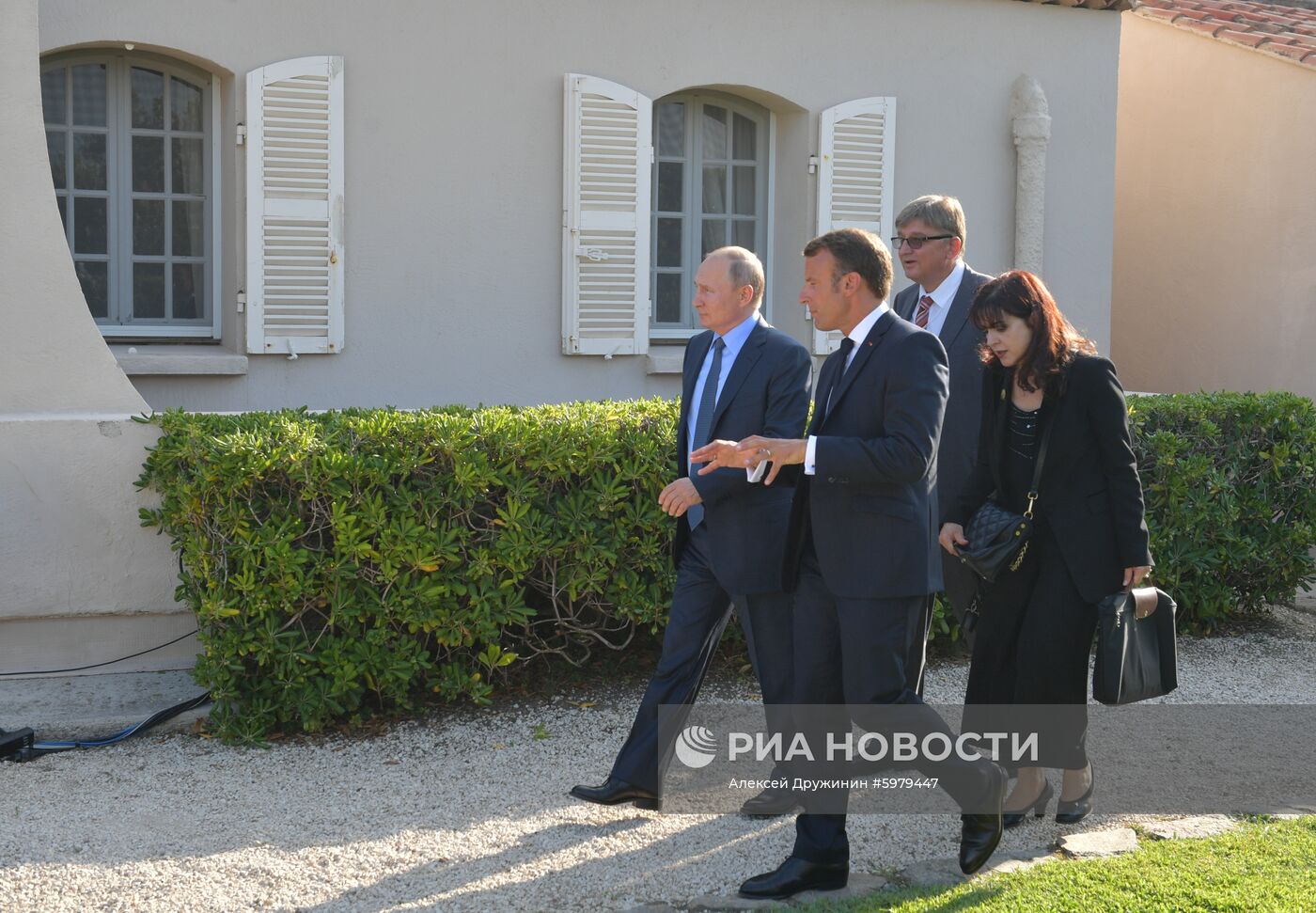 Рабочий визит президента РФ В. Путина во Францию