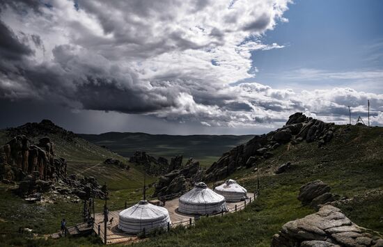 Страны мира. Монголия 