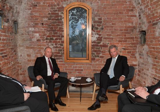 Рабочий визит президента РФ В. Путина в Финляндию