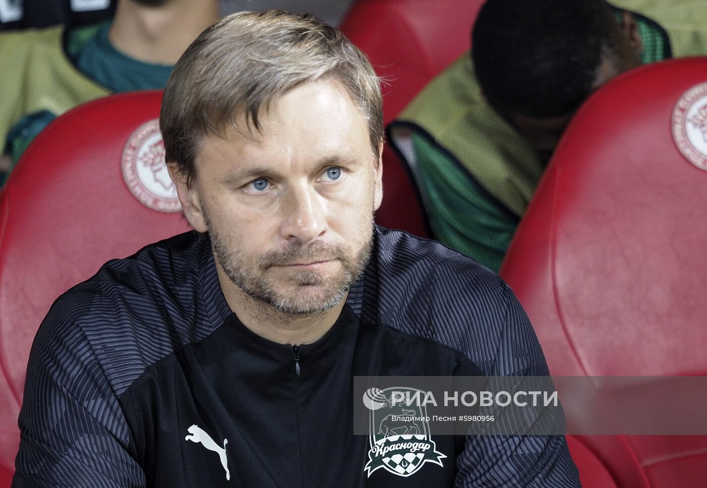 Футбол. Лига Чемпионов. Матч "Олимпиакос" - "Краснодар"