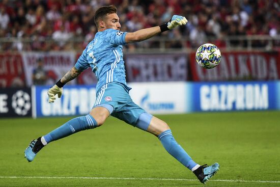 Футбол. Лига Чемпионов. Матч "Олимпиакос" - "Краснодар"