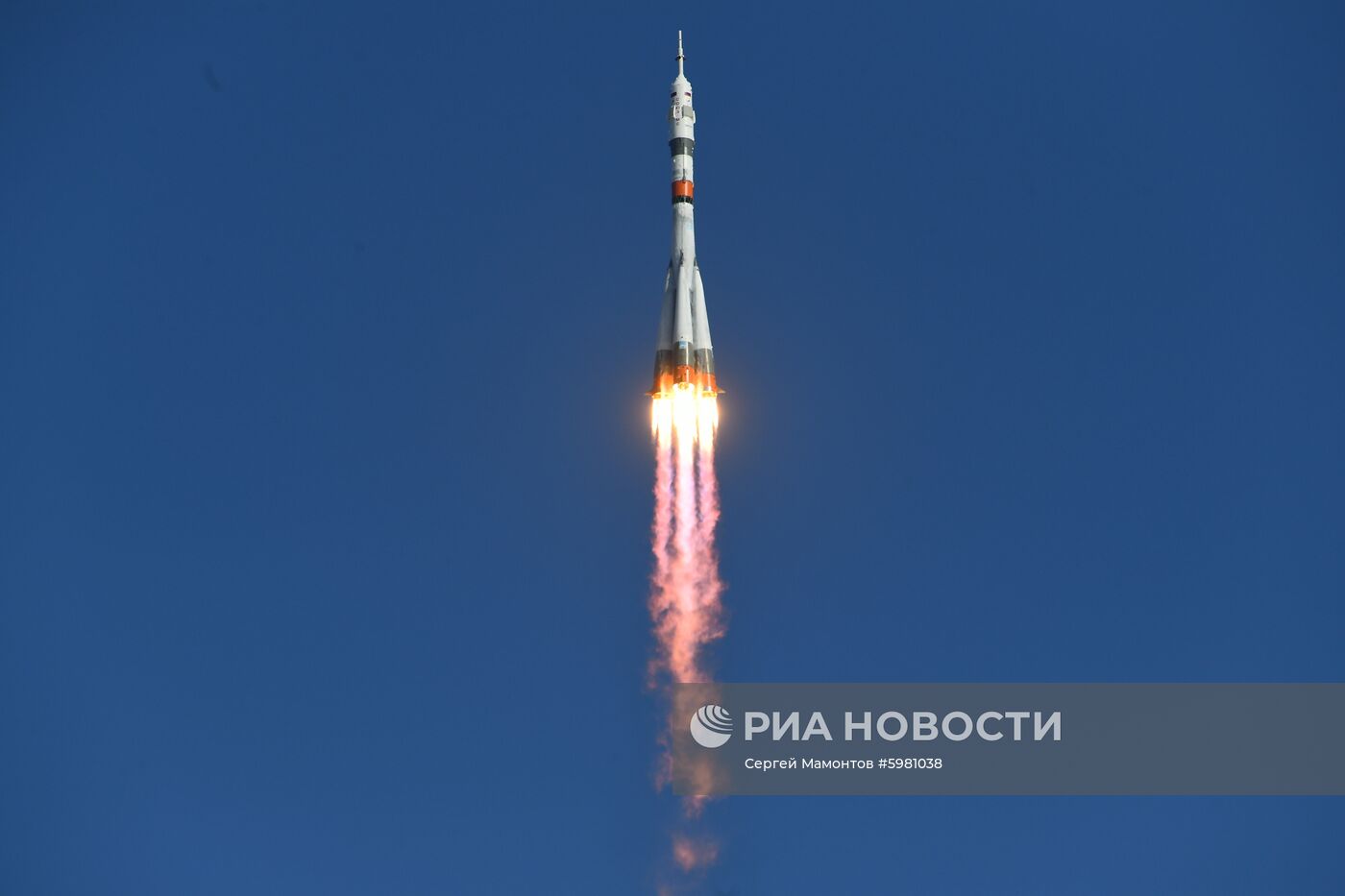 Пуск РН "Союз-2.1а" с  кораблем "Союз МС-14" 