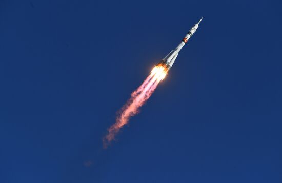 Пуск РН "Союз-2.1а" с  кораблем "Союз МС-14" 