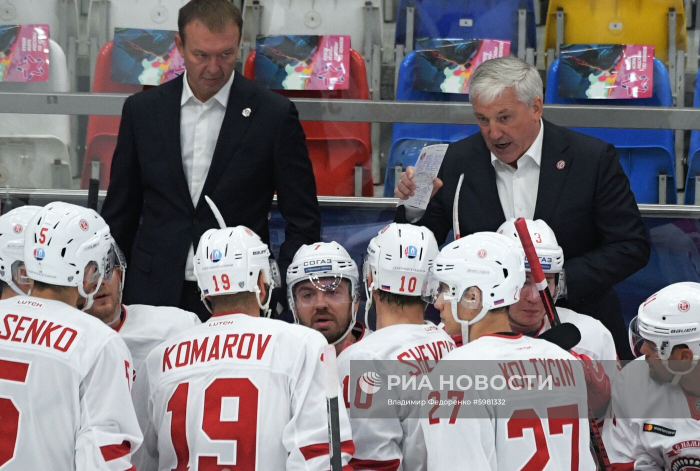 Хоккей. Кубок мэра Москвы. Матч "Динамо" - "Витязь"