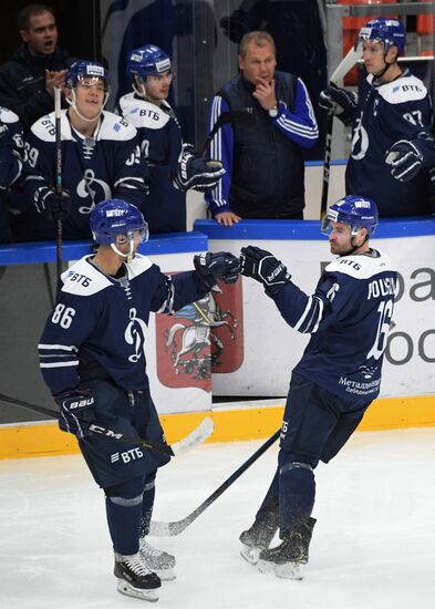 Хоккей. Кубок мэра Москвы. Матч "Динамо" - "Витязь"