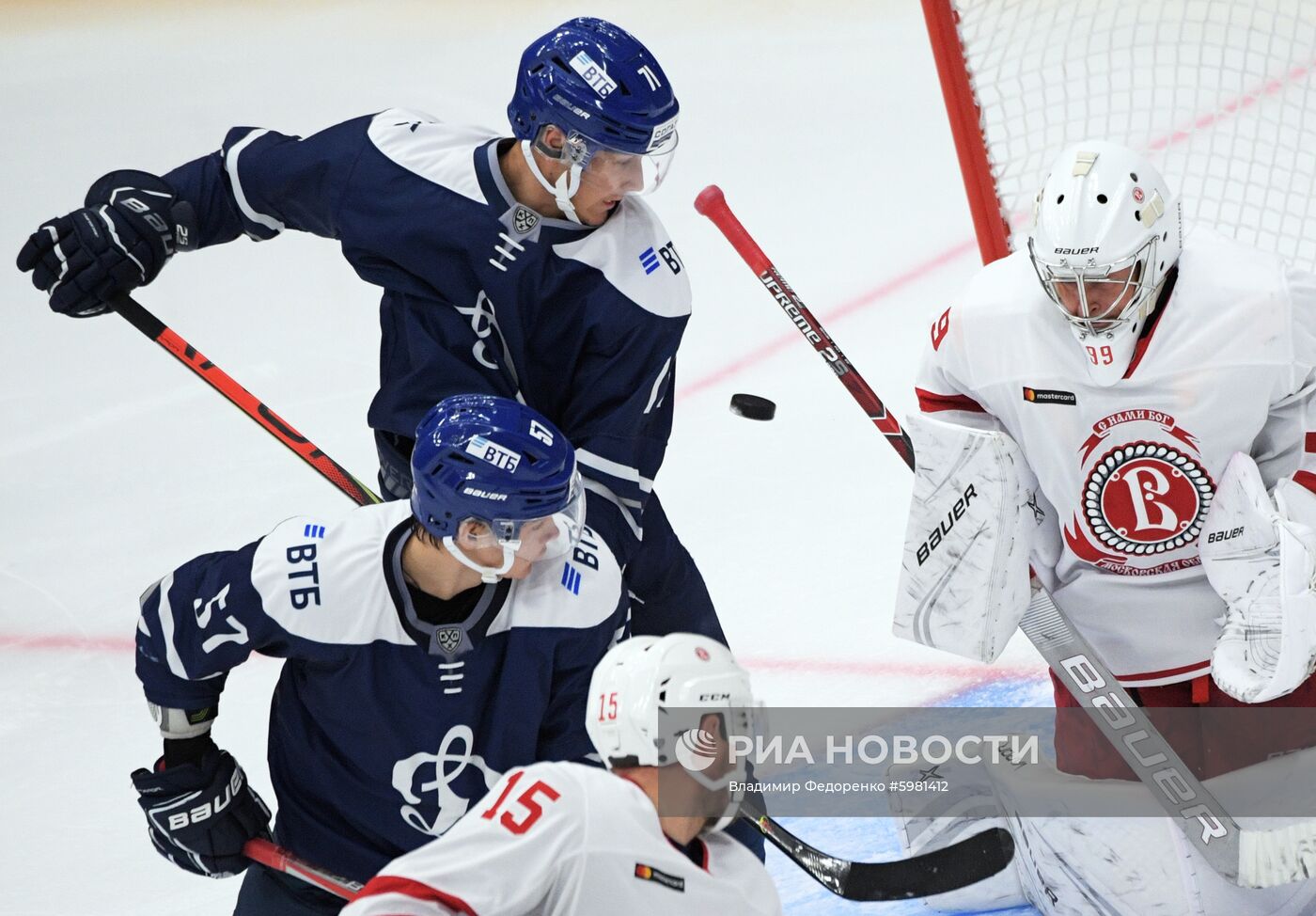 Хоккей. Кубок мэра Москвы. Матч "Динамо" - "Витязь"