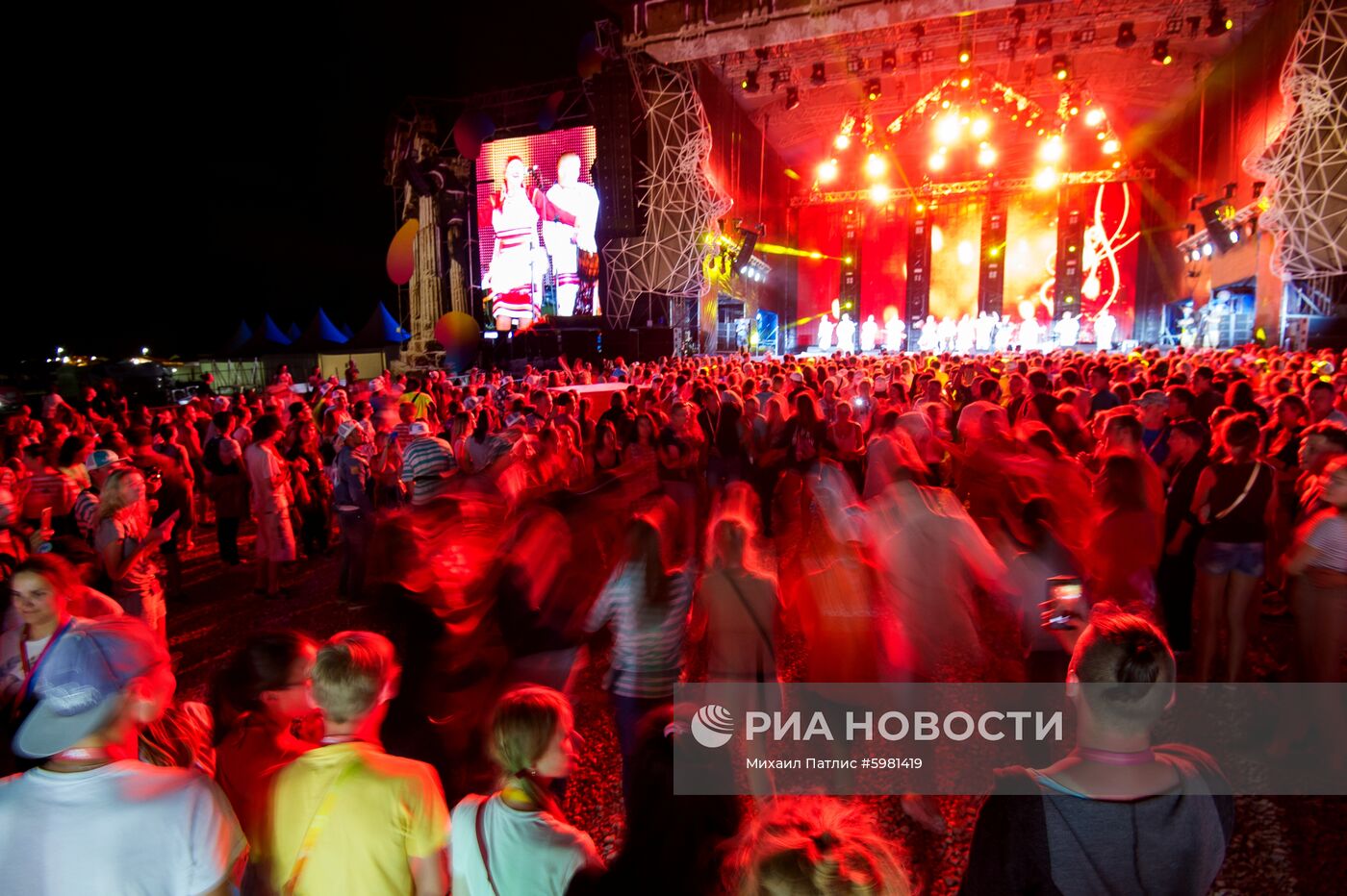 Фестиваль "Таврида – АРТ" в Крыму