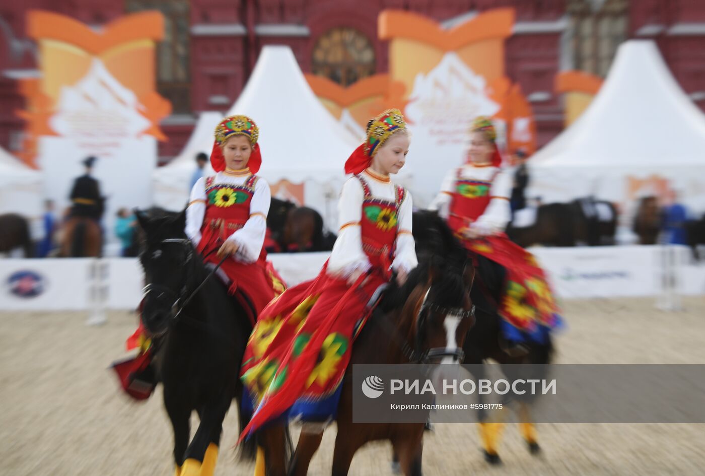 Репетиция парада участников фестиваля "Спасская башня"