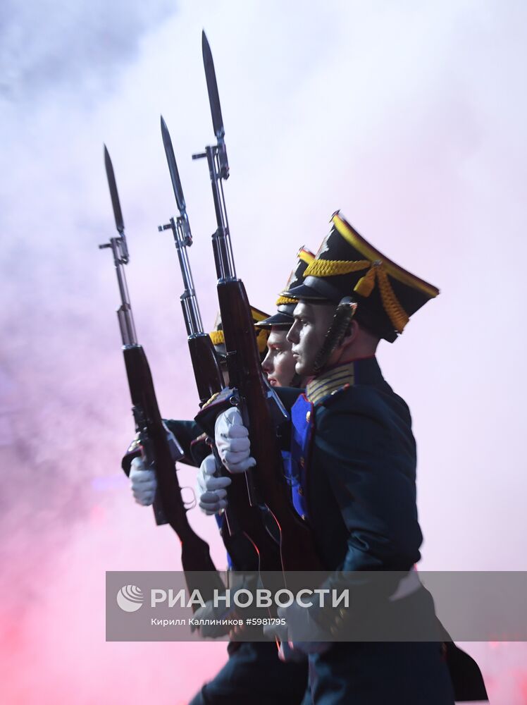 Репетиция парада участников фестиваля "Спасская башня"