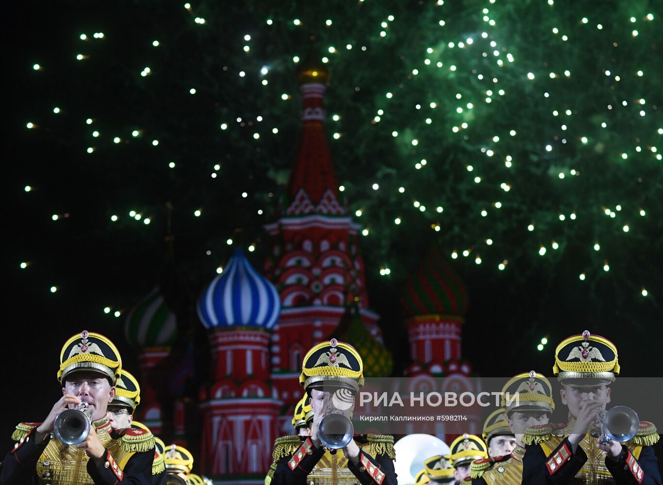 Репетиция парада участников фестиваля "Спасская башня"