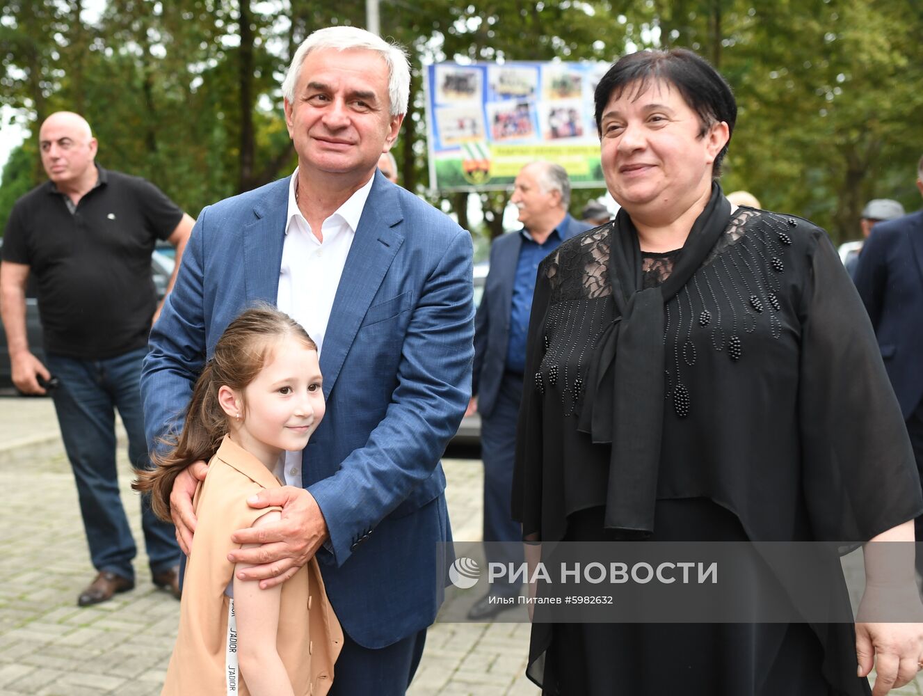 Президент Абхазии Р. Хаджимба встретился с избирателями