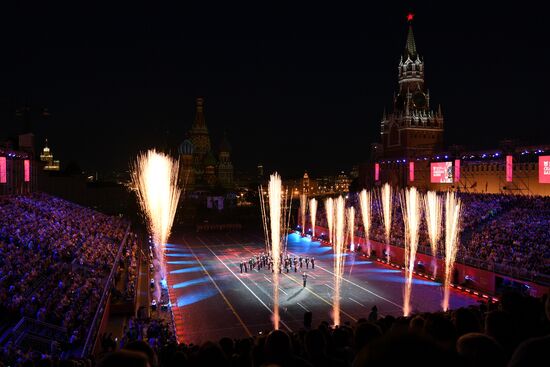 Церемония открытия фестиваля "Спасская башня"