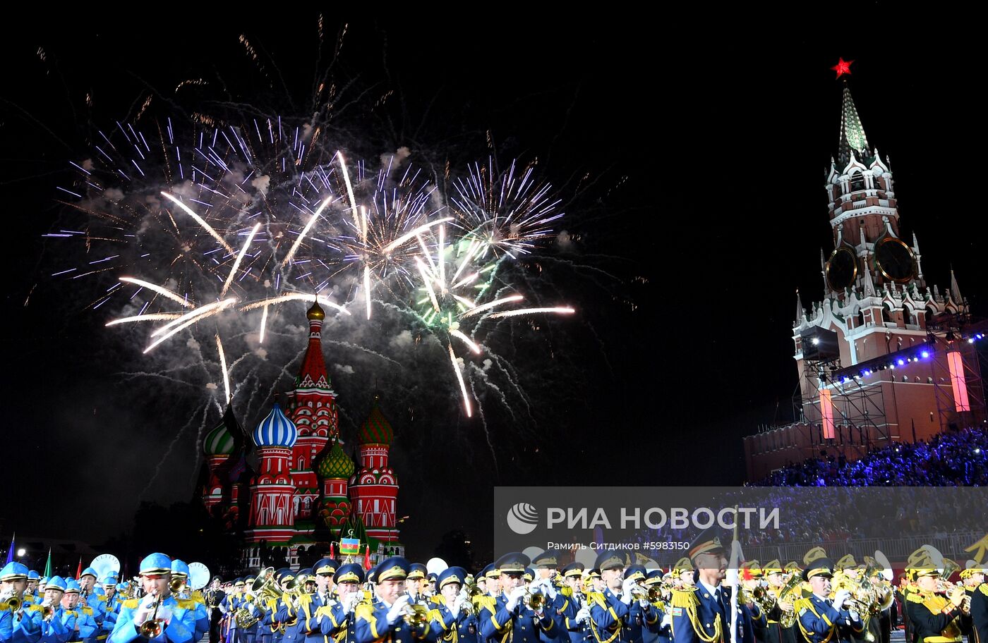 Церемония открытия фестиваля "Спасская башня"