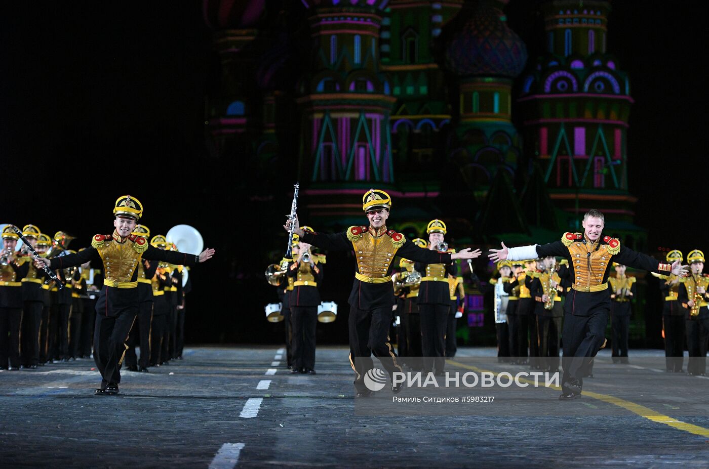 Церемония открытия фестиваля "Спасская башня"