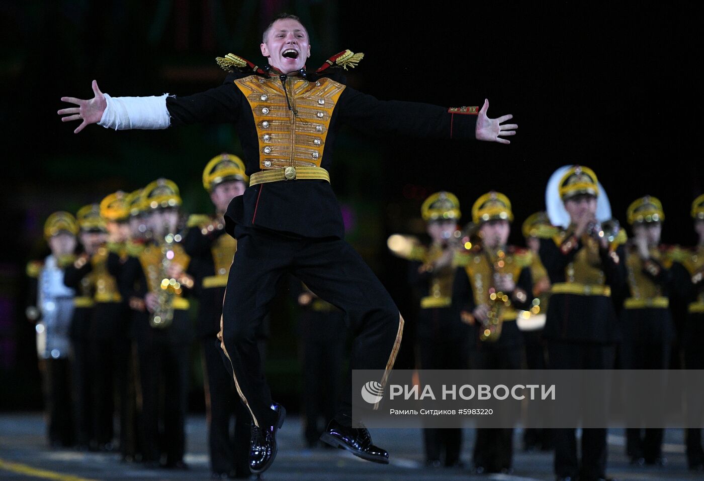 Церемония открытия фестиваля "Спасская башня"