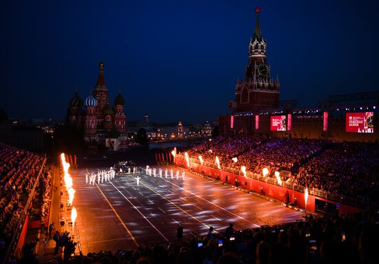 Церемония открытия фестиваля "Спасская башня"