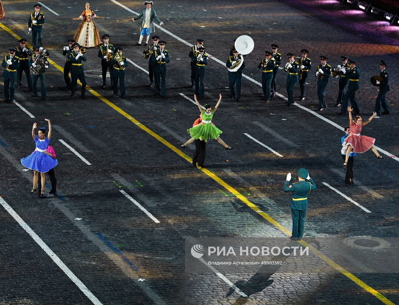 Церемония открытия фестиваля "Спасская башня"