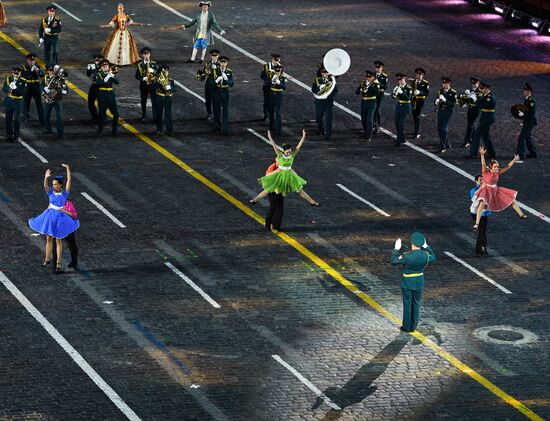 Церемония открытия фестиваля "Спасская башня"