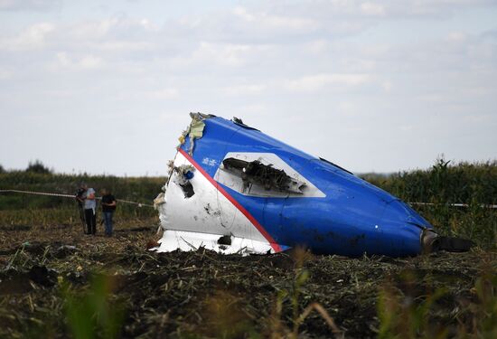 Вывоз самолета Airbus A321 с места ЧП